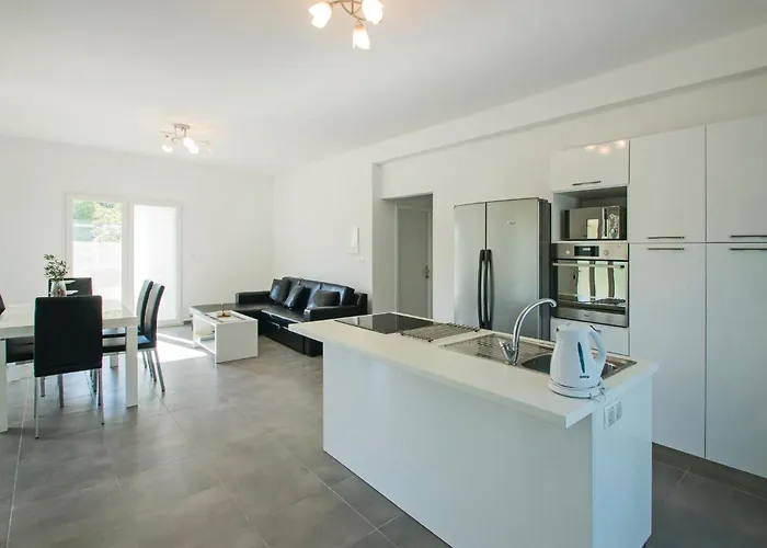 Grscica 07 Апартаменты *